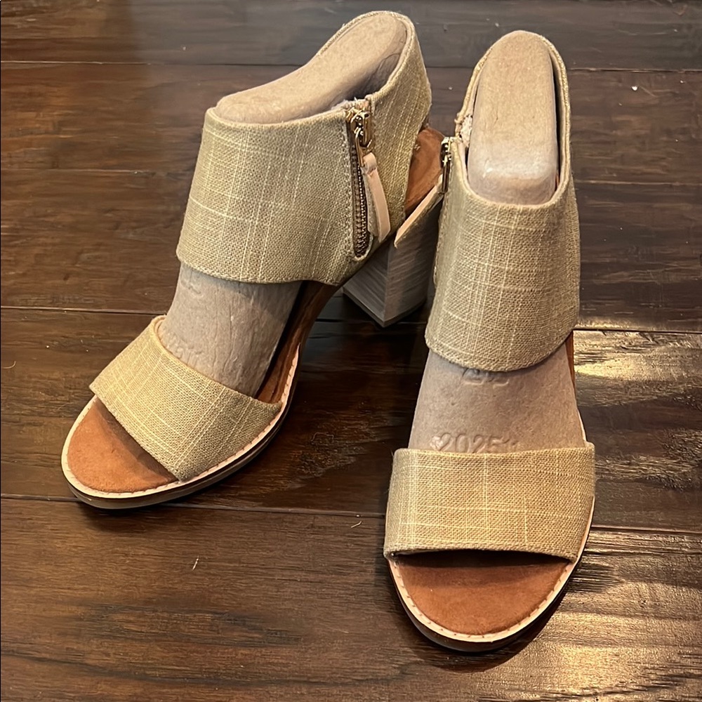 Tom’s Majorca Cutout Heeled Sandal